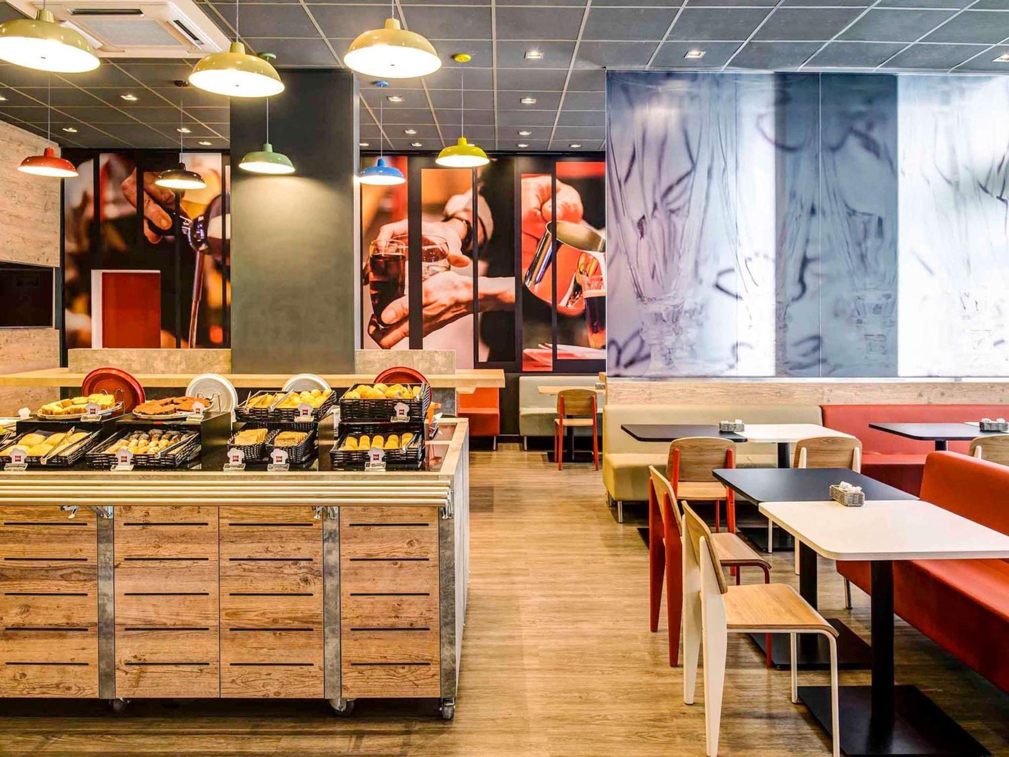 Ibis Aeroporto 3*
