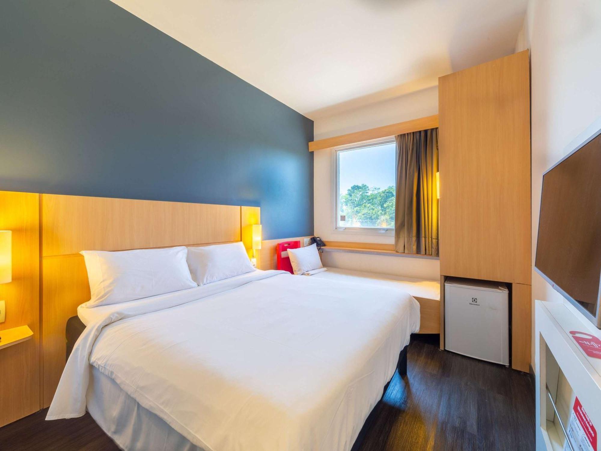 Hotel Ibis Aeroporto 3*